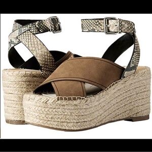 Dolce Vita Carsie Platform Wedges Sandals Nubuck Leather /Snake 9.5